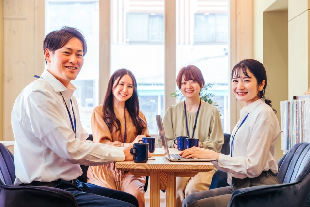 株式会社Cludevoak